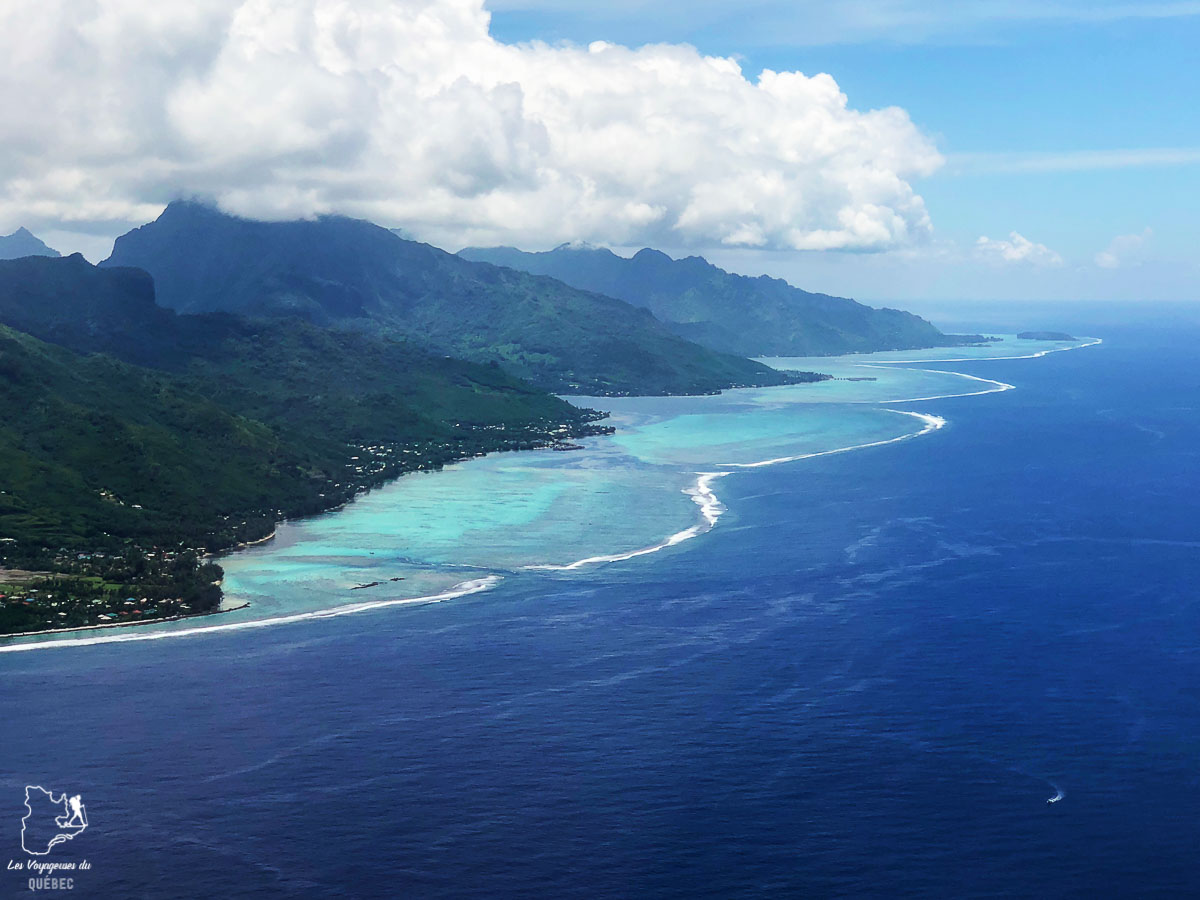 Arrivée sur l'île de Moorea dans mon article Polynésie française : palmarès d’un mois de voyage dans ces îles du Pacifique #polynesiefrancaise #polynesie #oceanie #voyage #paradis #mer #moorea