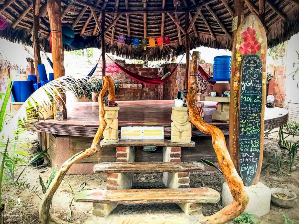 Le studio de Yoga du Balsa Surf Camp en Équateur dans notre article Surf en Équateur : Mon expérience dans un camp de surf à Montañita #surf #equateur #campdesurf #montanita