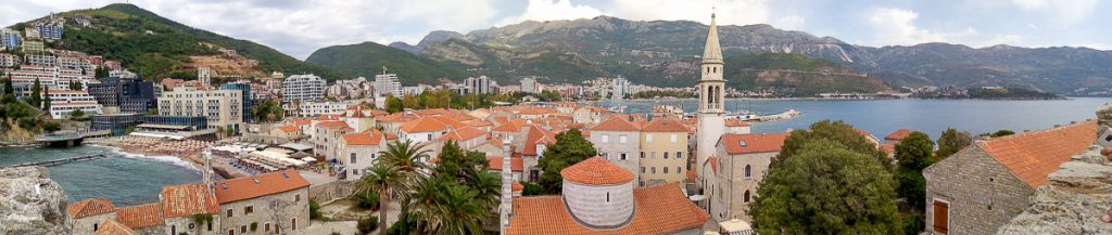 Visite de Budva au Monténégro dans notre article Visiter la Croatie : Où aller et que faire en Croatie entre Zadar à Dubrovnik #croatie #balkans #europe #voyage #montenegro