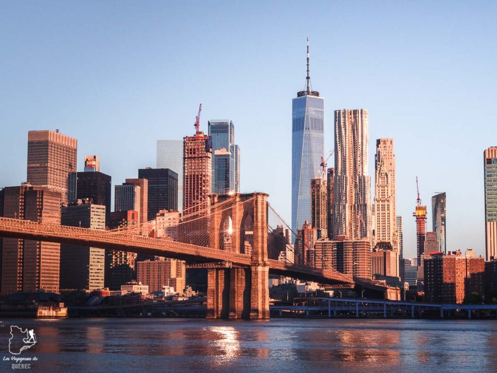 Vue panoramique de New York depuis le Brooklyn Bridge Park dans notre article Les meilleurs points de vue de New York et endroits pour photographier la ville #newyork #usa #etatsunis #vue #panoramique #pointsdevue
