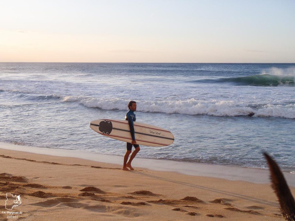 Banzai Pipeline, pour voir des pros du surf sur Oahu avant les compétitions dans notre article Le surf à Oahu : Mes plus beaux spots de surf sur cette île d’Hawaii #surf #oahu #waikiki #usa #voyage #spotdesurf