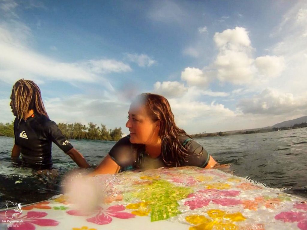 Cours de surf à Oahu dans notre article Le surf à Oahu : Mes plus beaux spots de surf sur cette île d’Hawaii #surf #oahu #waikiki #usa #voyage #spotdesurf