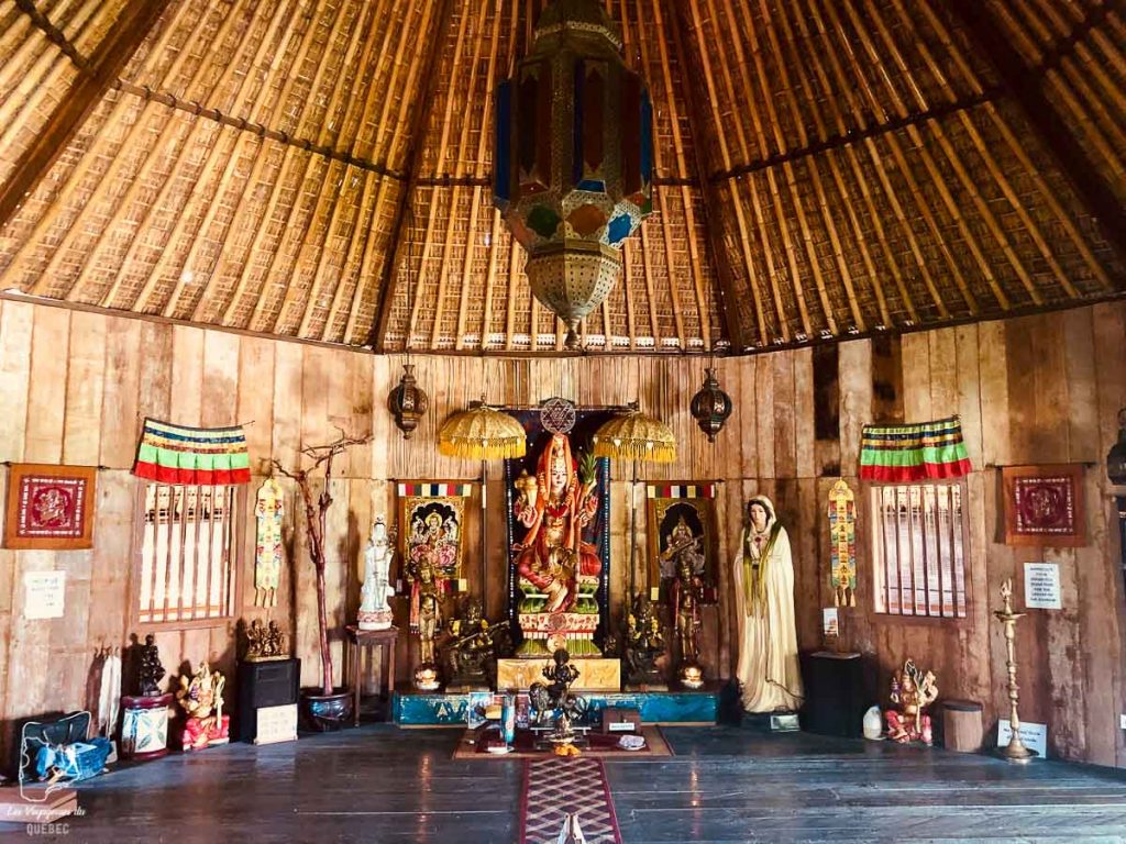 Le Pura, lieu du Chanting, dans mon Ashram à Bali dans notre article 7 jours dans un Ashram à Bali : Ma retraite de yoga et de méditation à Bali #bali #ashram #indonesie #retraite #yoga #meditation