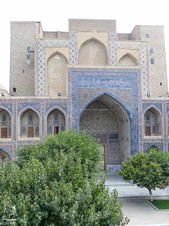 À visiter en Ouzbékistan : Les Médersas de Samarcande dans notre article Visiter l’Ouzbékistan : 7 incontournables à voir lors d’un voyage en Ouzbékistan #ouzbekistan #asiecentrale #routedelasoie #voyage #samarcande #medersas