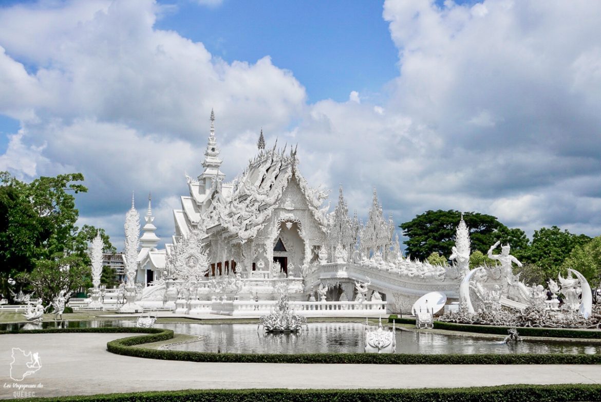 White temple de Chiang Rai, à visiter dans le nord de la Thaïlande dans notre article Visiter le nord de la Thaïlande hors des sentiers battus #thailande #nord #horsdessentiersbattus #asie #asiedusudest #voyage