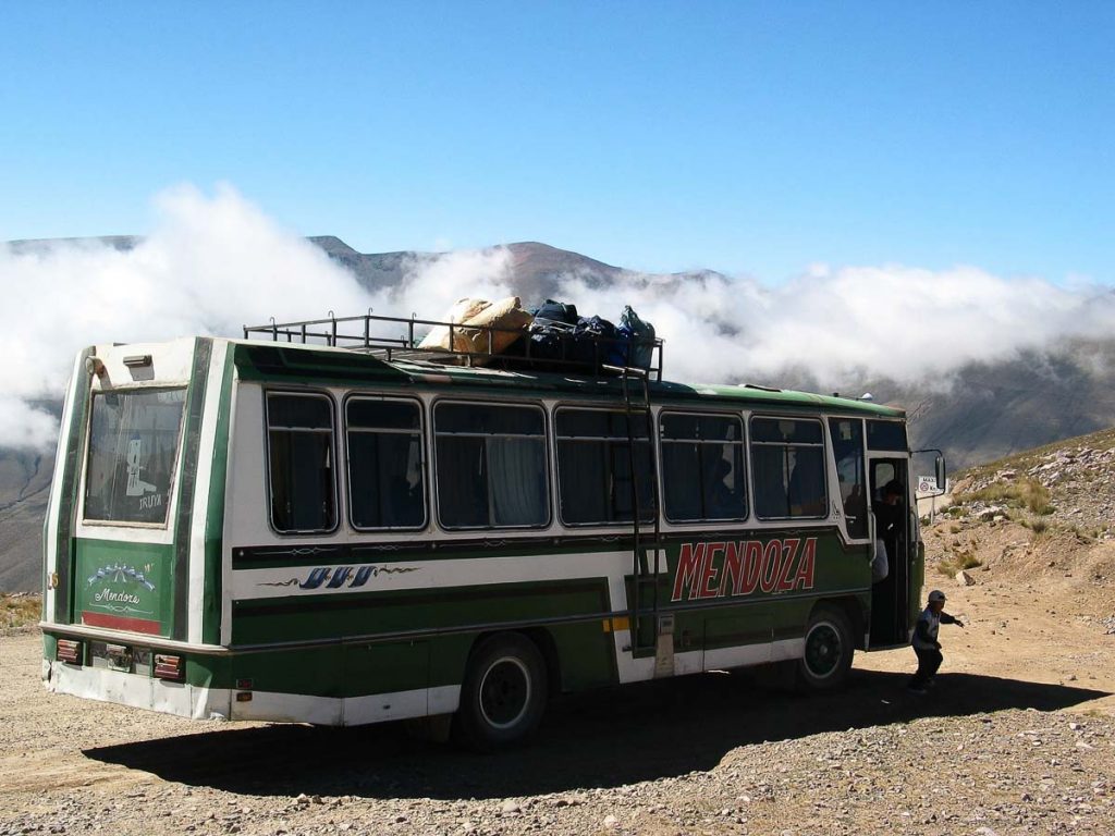 Se déplacer au Pérou en bus peut être très long dans notre article Comment se déplacer au Pérou : Petit guide pratique des transports au Pérou #perou #transport #sedeplacer #ameriquedusud #voyage
