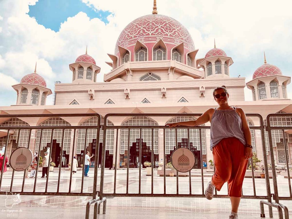 Voyager en tant que femme à Kuala Lumpur dans notre article Que faire à Kuala Lumpur lors d’une escale de 24 heures #kualalumpur #malaisie #asiedusudest #voyage #escale