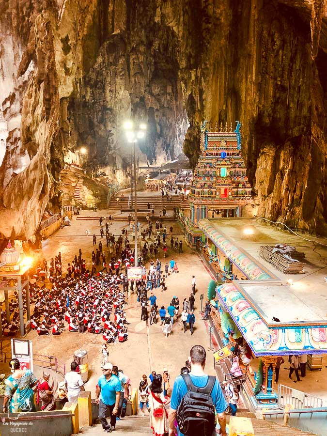 Le sanctuaire hindou de Batu Caves près de Kuala Lumpur dans notre article Que faire à Kuala Lumpur lors d’une escale de 24 heures #kualalumpur #malaisie #asiedusudest #voyage #escale