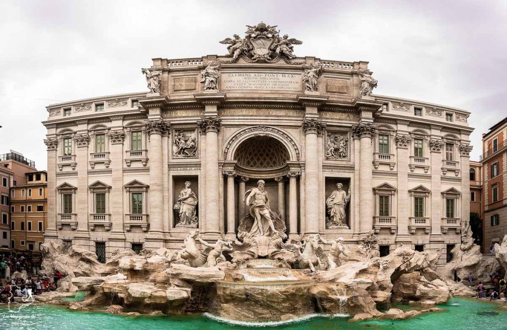 La fontaine de Trevi, un incontournable à visiter à Rome dans notre article Visiter Rome en 4 jours : Que faire à Rome, la capitale de l’Italie #rome #italie #europe #voyage