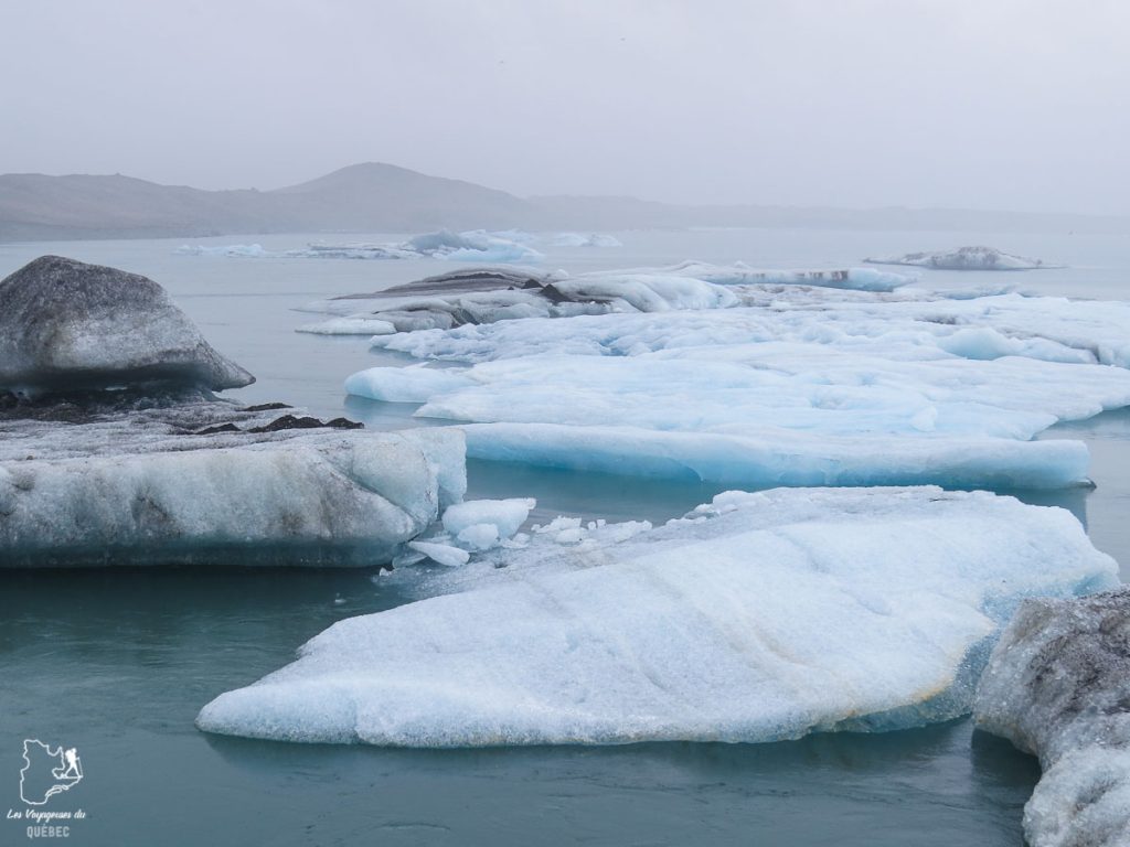 Lagune glaciaire Jokülsárlón dans notre article Une semaine en Islande : Mon expérience à visiter l’Islande en solo #islande #unesemaine #voyage #europe #voyageensolo