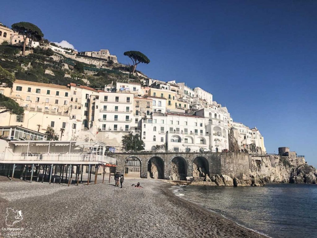 Visiter Amalfi sur la Côte Amalfitaine dans notre article Que faire à Naples en Italie et voir : Visiter Naples, Pompéi et la Côte Amalfitaine #naples #italie #europe #voyage #pompei #coteamalfitaine