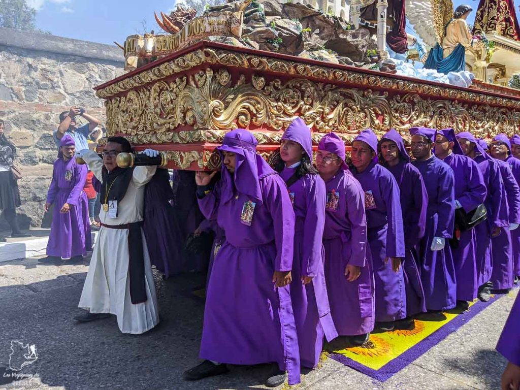 Semana Santa à Antigua au Guatemala dans notre article Mon voyage au Guatemala en 12 incontournables à visiter et à faire #guatemala #ameriquecentrale #voyage