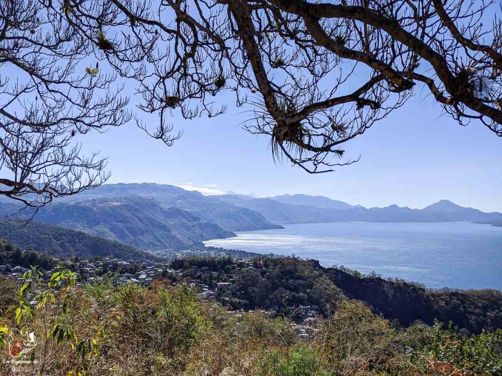 Lago Atitlan au Guatemala dans notre article Mon voyage au Guatemala en 12 incontournables à visiter et à faire #guatemala #ameriquecentrale #voyage