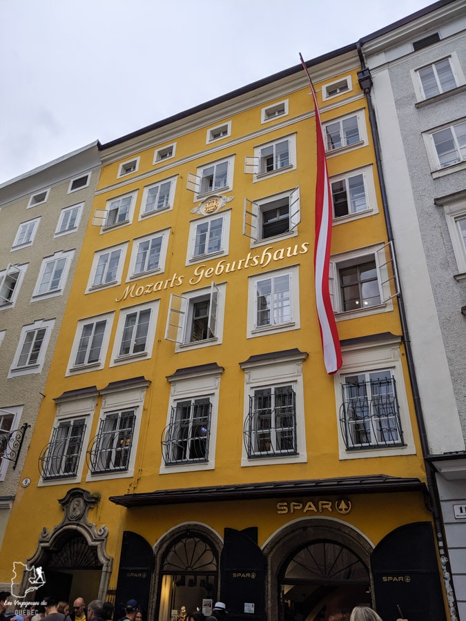 Maison natale de Mozart à Salzbourg dans notre article Visiter Salzbourg : Que voir et que faire à Salzbourg en Autriche #Salzbourg #Autriche #Europe #voyage