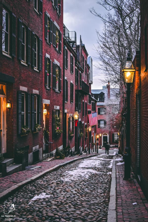 Beacon Hill à Boston à Noël dans notre article Visiter Boston à Noël : petit guide d’un séjour à Boston réussi en période des fêtes #boston #USA #etatsunis #noel #voyage