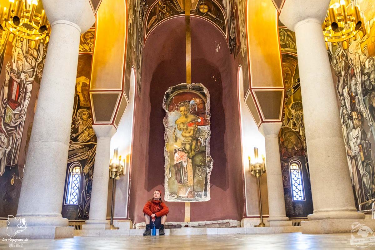 Église de la Forteresse Tsarevets à Veliko Tarnovo en Bulgarie dans notre article Visiter la Bulgarie : itinéraire et conseils pour 1 mois de voyage en Bulgarie #bulgarie #europe #europedelest #voyage