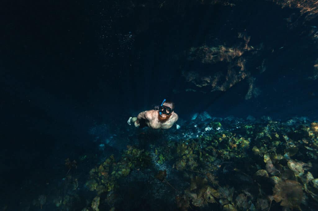 Plongée grottes de Rio Secreto dans le Quintana Roo au Mexique dans notre article Quoi faire à Playa del Carmen et dans le Quintana Roo au Mexique en indépendant #playadelcarmen #quintanaroo #mexique #voyage #caraibes #yucatan
