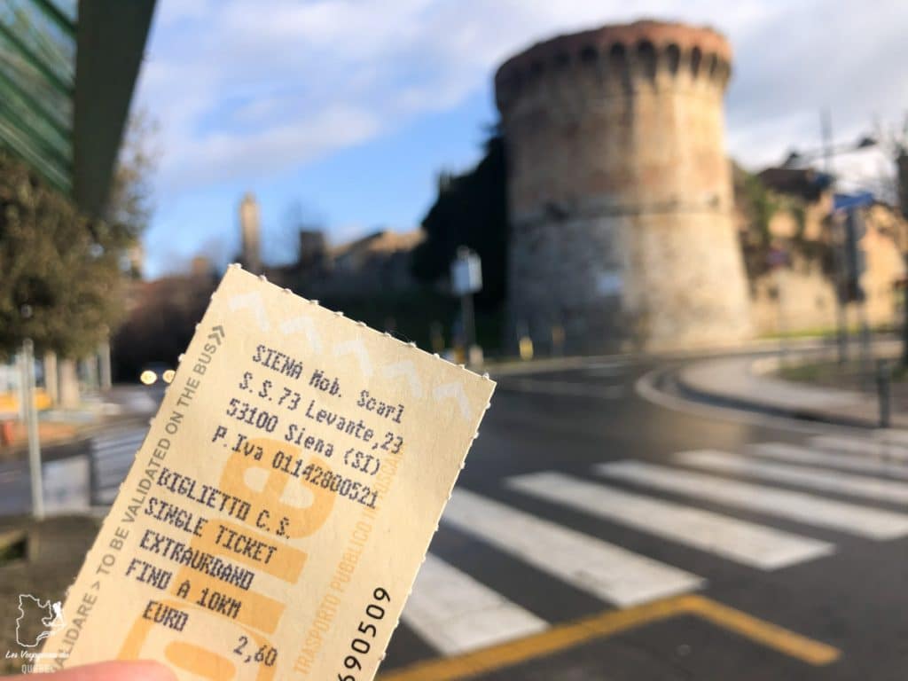 Se rendre en bus à San Gimignano depuis Sienne dans notre article Mon weekend à visiter San Gimignano en Italie : Magnifique ville fortifiée de la Toscane #sangimignano #toscane #italie #unesco #voyage