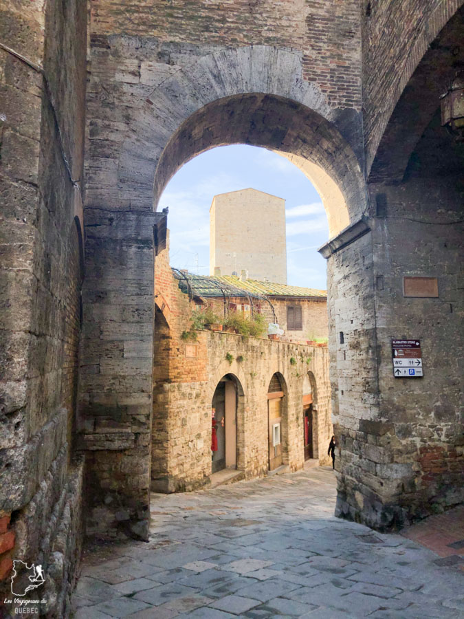 La ville médiévale de San Gimignano en Toscane dans notre article Mon weekend à visiter San Gimignano en Italie : Magnifique ville fortifiée de la Toscane #sangimignano #toscane #italie #unesco #voyage