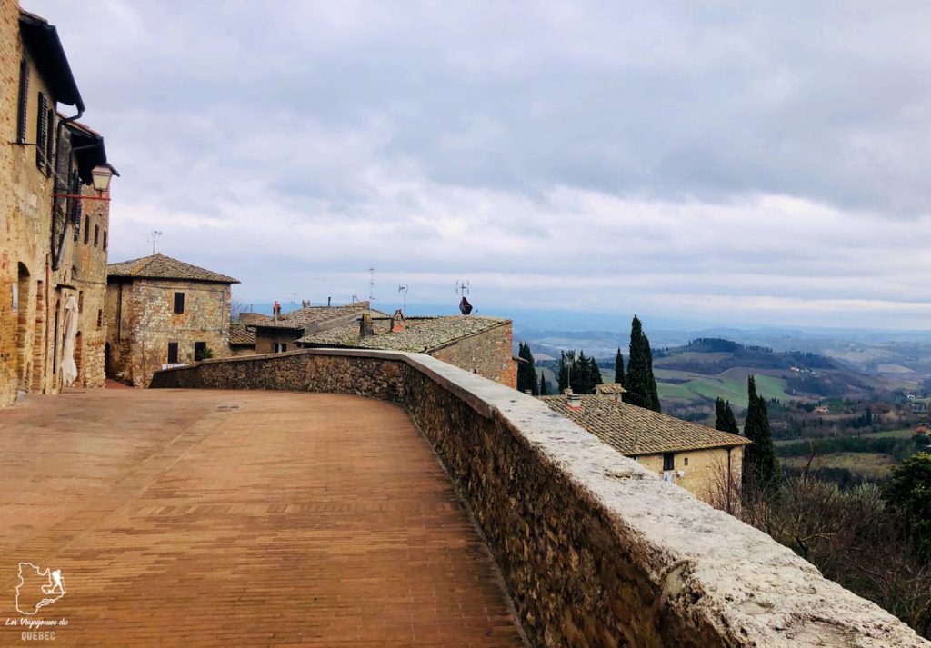 Remparts de San Gimignano en Toscane dans notre article Mon weekend à visiter San Gimignano en Italie : Magnifique ville fortifiée de la Toscane #sangimignano #toscane #italie #unesco #voyage
