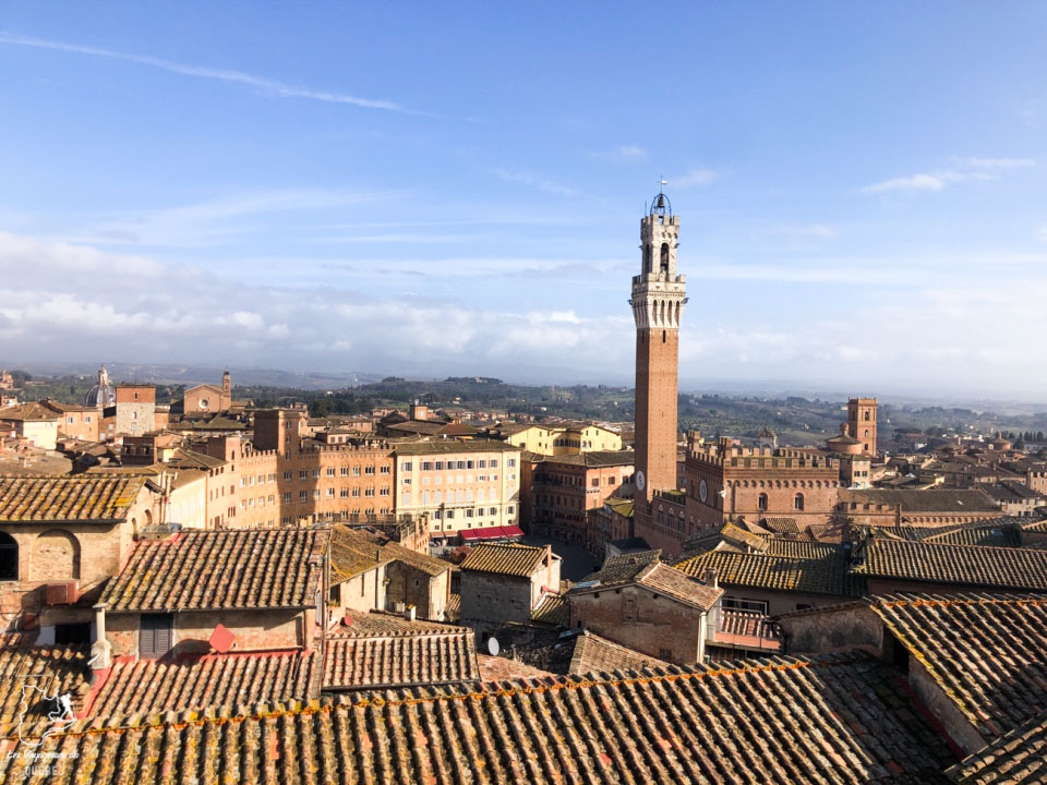 Vue sur Sienne depuis le belvédère Facciatone dans notre article Visiter Sienne en Toscane en Italie en 10 incontournables et adresses foodies #italie #sienne #toscane #voyage