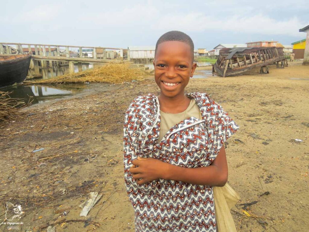 Villageoise de Sô-Tchanhoué au Bénin en Afrique dans notre article Voyage au Bénin: Le Bénin en Afrique en 8 incontournables à visiter #benin #afrique #voyage