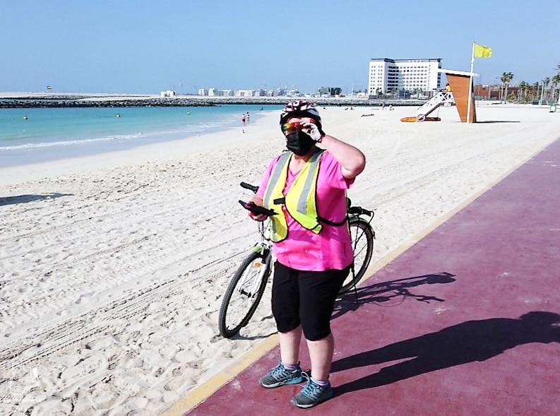 Visiter Dubaï à vélo dans notre article Visiter Dubaï avec un petit budget : Que faire à Dubaï et voir pour un séjour pas cher #dubai #emiratsarabesunis #asie #voyage