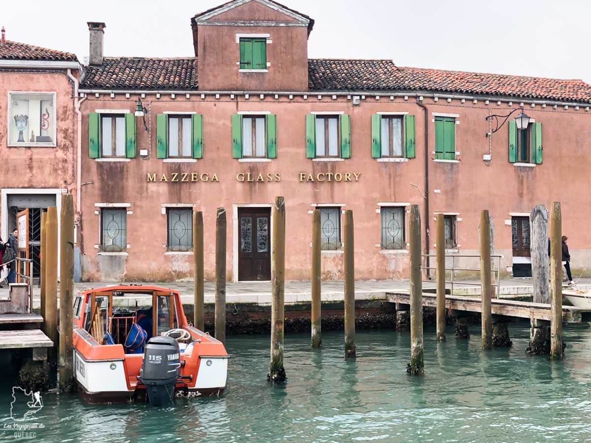 Verrerie à Murano en Italie dans notre article Visiter Murano et Burano en Italie : Que faire sur ces deux îles à côté de Venise #italie #murano #burano #venise #europe #voyage