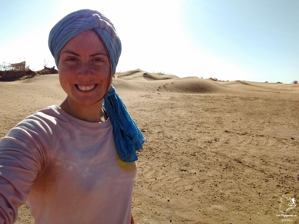 Faire une randonnée dans le désert du Sahara au Maroc en tant que femme dans notre article Trek dans le désert du Maroc : Ma randonnée de 5 jours dans le désert du Sahara #desert #maroc #sahara #randonnee #trek #voyage