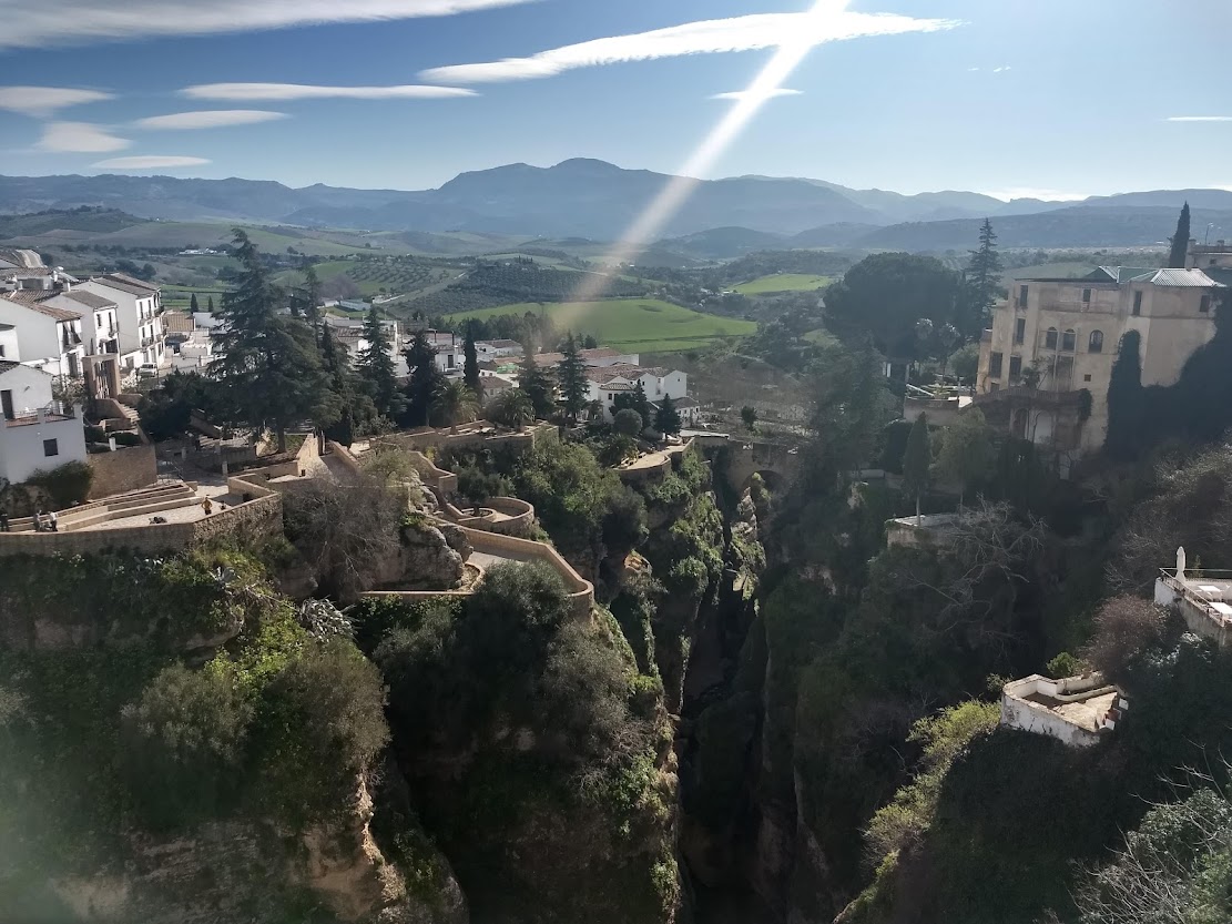 Village de Ronda près de Málaga en Espagne dans notre article Visiter Málaga en Espagne : Que voir et que faire à Málaga en 6 incontournables #malaga #espagne #europe #voyage #andalousie