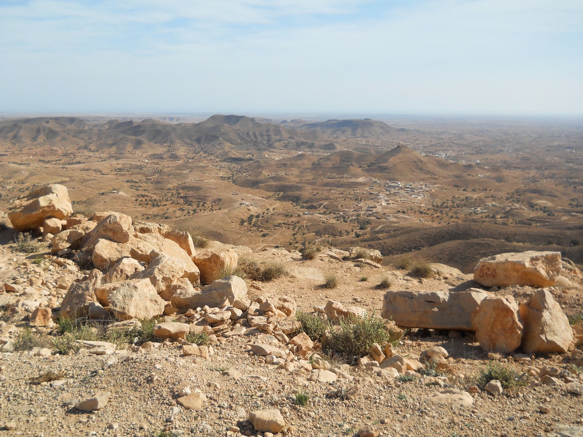 Désert à Matmata en Tunisie dans notre article Que faire en Tunisie et où aller : Mon voyage en Tunisie en 12 incontournables à visiter #tunisie #voyage #afrique #maghreb #desert