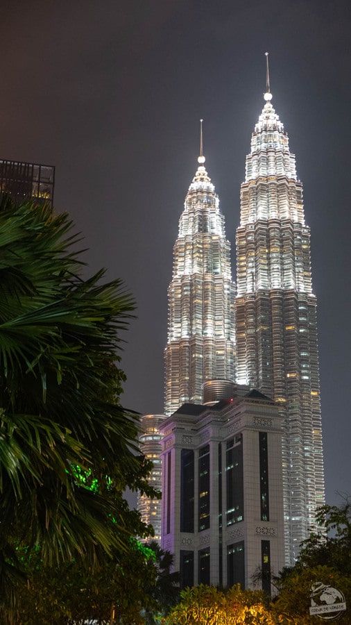 Tours Petronas à Kuala Lumpur dans notre article Mon itinéraire en Malaisie : Que voir, que faire et que visiter en Malaisie en 3 semaines #malaisie #asie #asiedusudest #voyage #quoifairemalaisie
