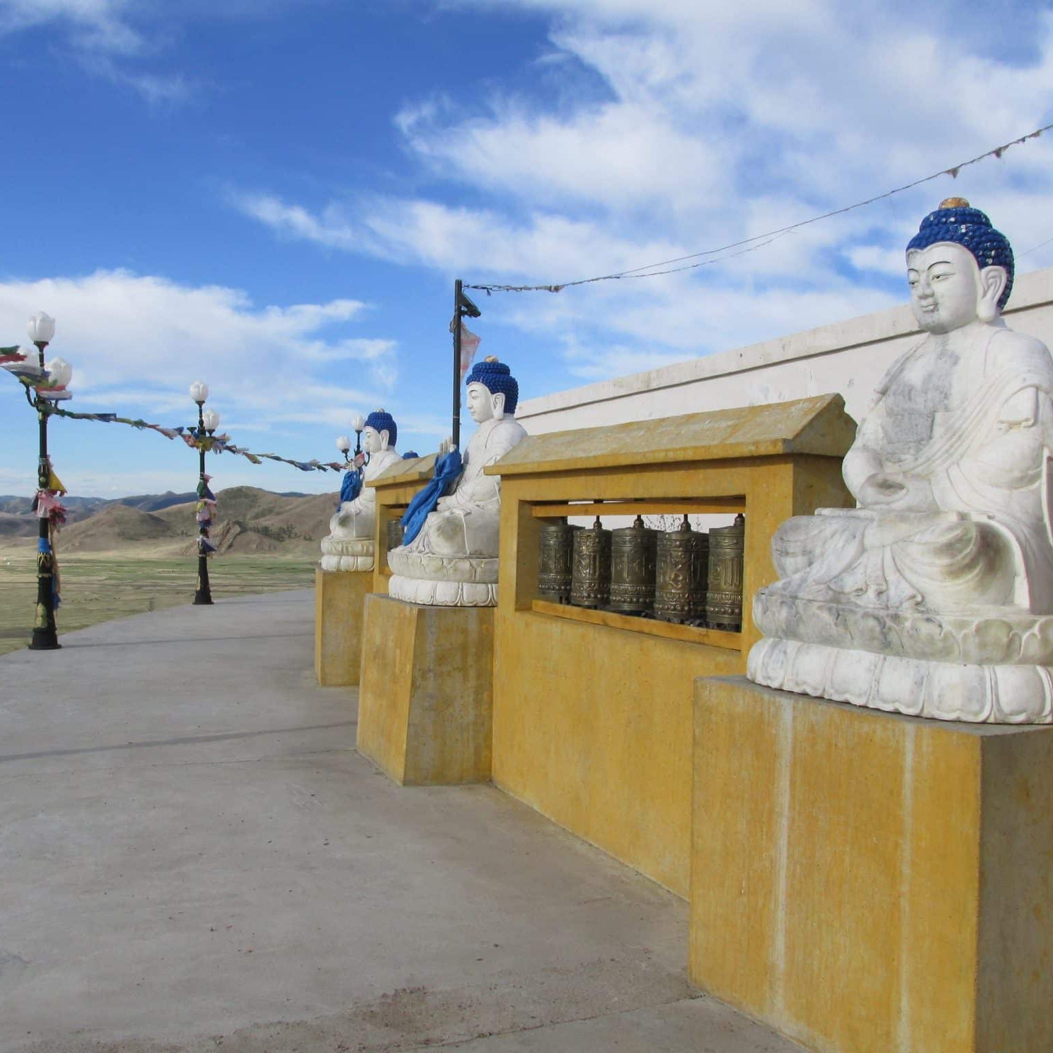 Monastère Amarbayasgalant Khiid en Mongolie dans notre article Voyage en Mongolie : que faire et que visiter en Mongolie en 3 semaines #mongolie #asie #visiterlamongolie #voyage