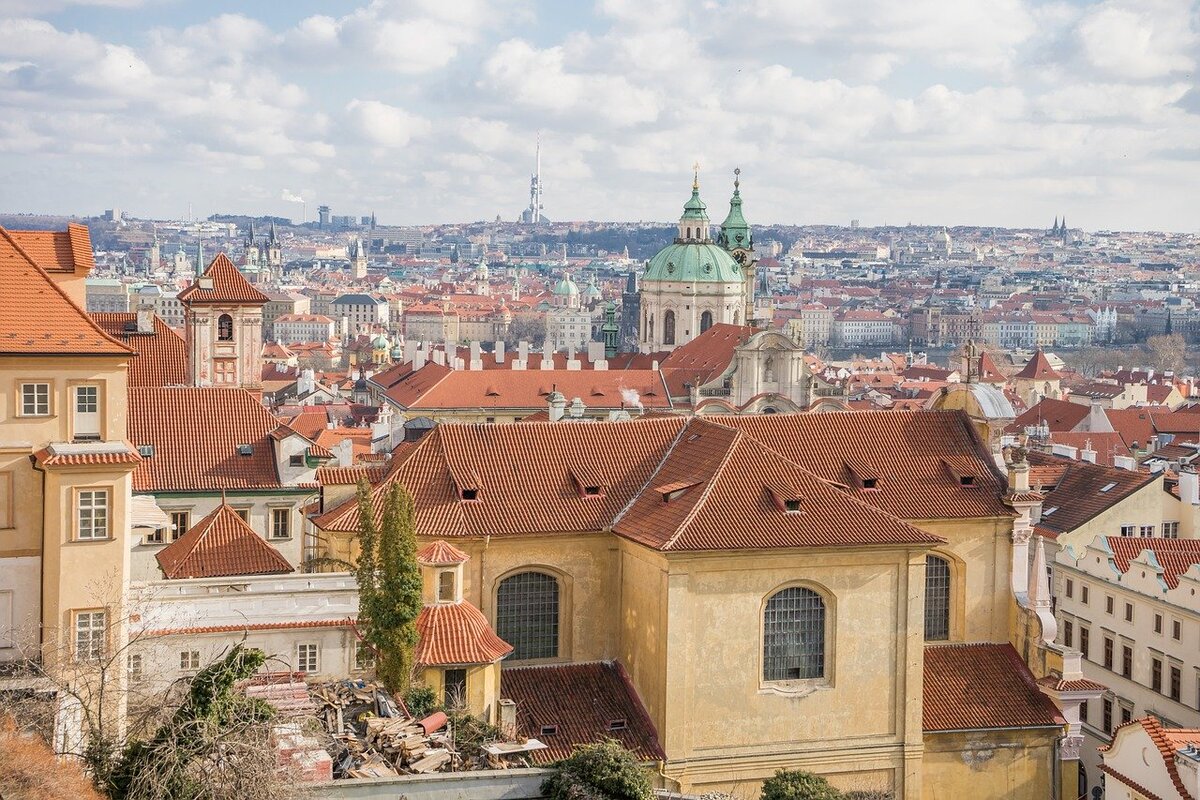 Prague dans notre article 10 capitales européennes à visiter #capitaleseuropéennes #voyage #europe #quevoireneurope
