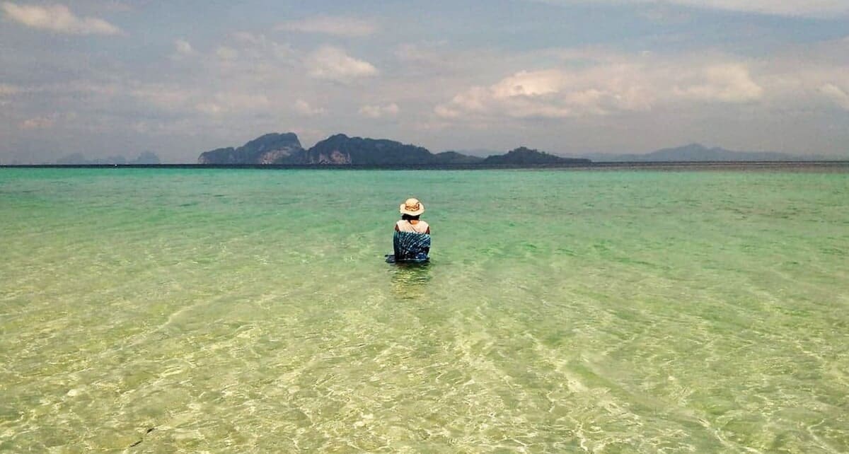 Koh Kadran dans la mer d'Andaman en Thaïlande dans notre article Les 8 plus belles îles de la Thaïlande à découvrir #Thaïlande #îles #voyage #Asie #Asiedusudest 
