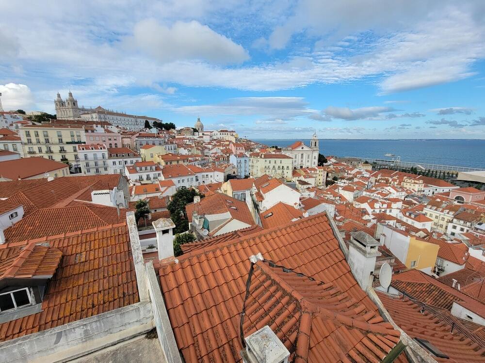 Mirador de Lisbonne dans notre article Visiter Lisbonne au Portugal : que faire et que voir à Lisbonne en 13 incontournables #Lisbonne #Portugal #Voyage #Europe 