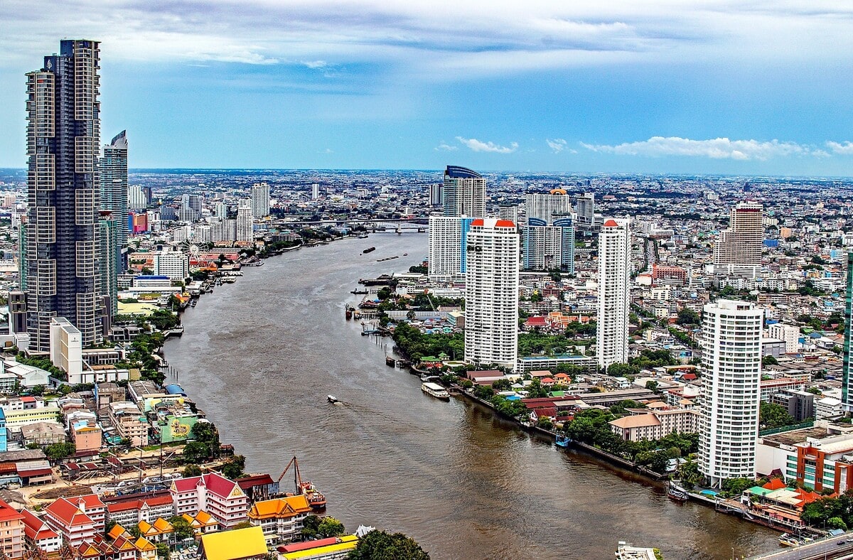 Fleuve Chao Praya à Bangkok dans notre article Que faire à Bangkok et que voir : visiter Bangkok en Thaïlande en 12 incontournables #Bangkok #Thaïlande #Asie #AsieduSudEst#VisiterBangkok 