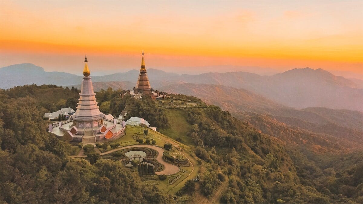Vue du Doi Inthanon dans notre article Visiter Chiang Mai en 10 incontournables : que voir et que faire à Chiang Mai en Thaïlande #ChiangMai #Thaïlande #AsieduSudEst #NordThailande #VisiterChiangMai