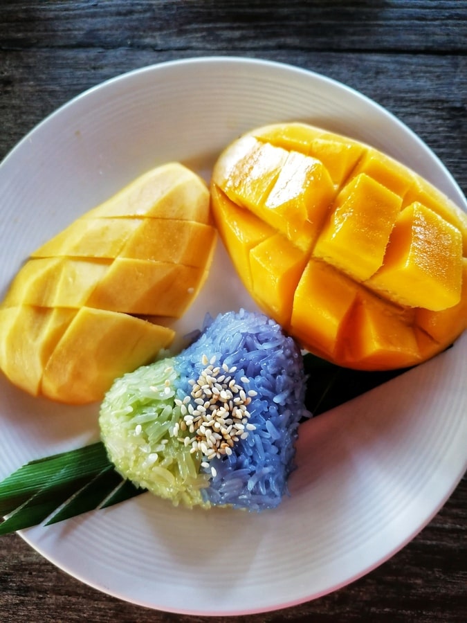 Mango sticky Rice cuisiné dans un cours de cuisine à Chiang Mai dans notre article Visiter Chiang Mai en 10 incontournables : que voir et que faire à Chiang Mai en Thaïlande #ChiangMai #Thaïlande #AsieduSudEst #NordThailande #VisiterChiangMai