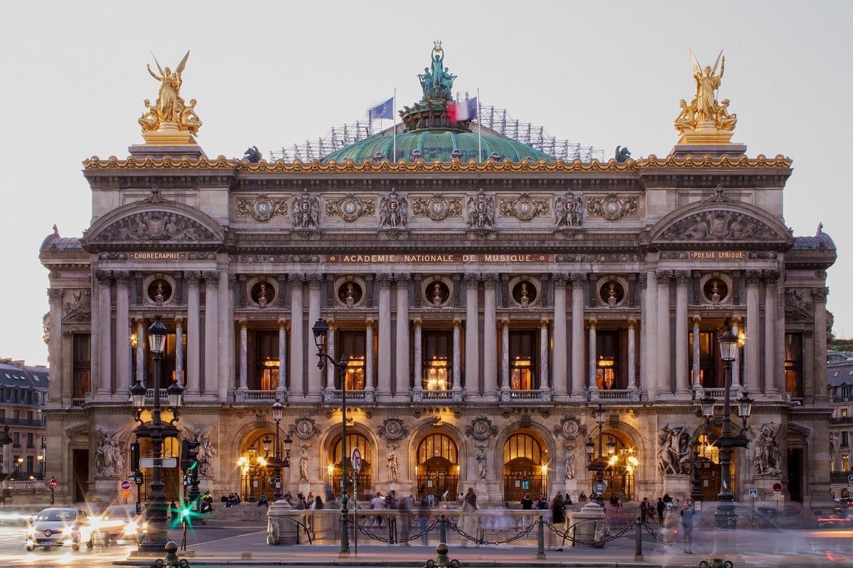 Opéra Garnier à Paris dans notre voyage mode de groupe entre femmes à Paris #paris #france #mode #voyageorganise #voyageentrefemmes