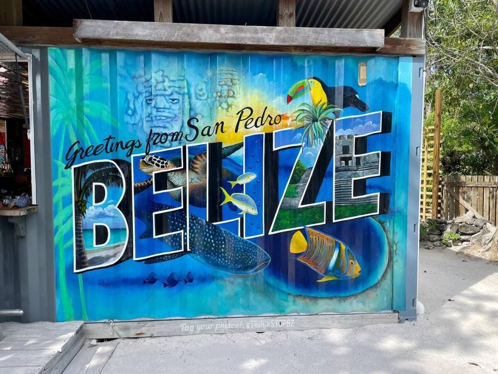 Écriture Belize dans notre article Que faire et que visiter au Belize en 3 semaines #Belize #ExploreBelize #AmeriqueCentrale #Voyage #ItinéraireBelize