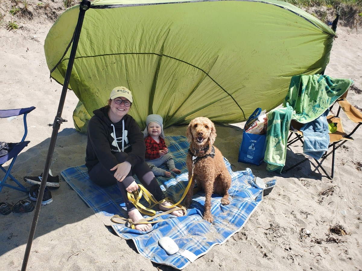 Martinique Beach en Nouvelle-Écosse dans notre article Road trip en Nouvelle-Écosse avec son chien : que faire et où aller #NouvelleÉcosse #Roadtrip #RoadtripNouvelleÉcosse  #RoadtripChien #VoyageChien