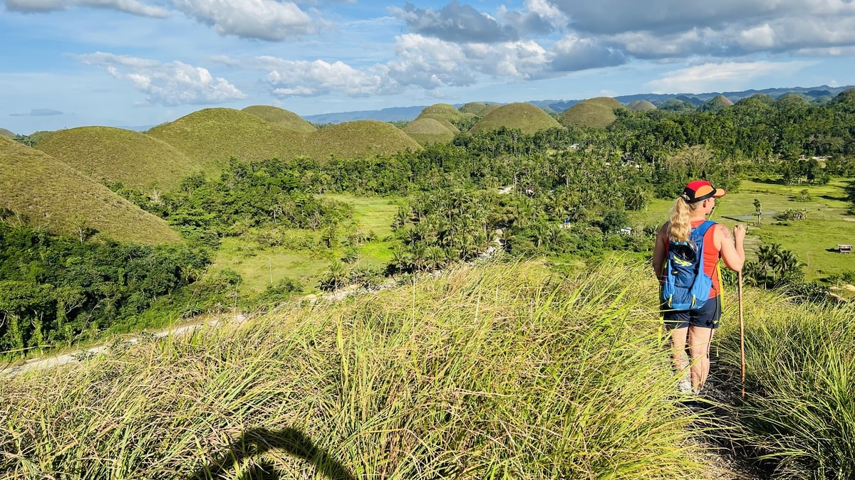 Chocolate Hills à Bohol dans notre article Visiter les Philippines : que faire et que voir sur les îles des Visayas #Philippines #Visayas #Îles #IslandLife #AsieDuSudEst 