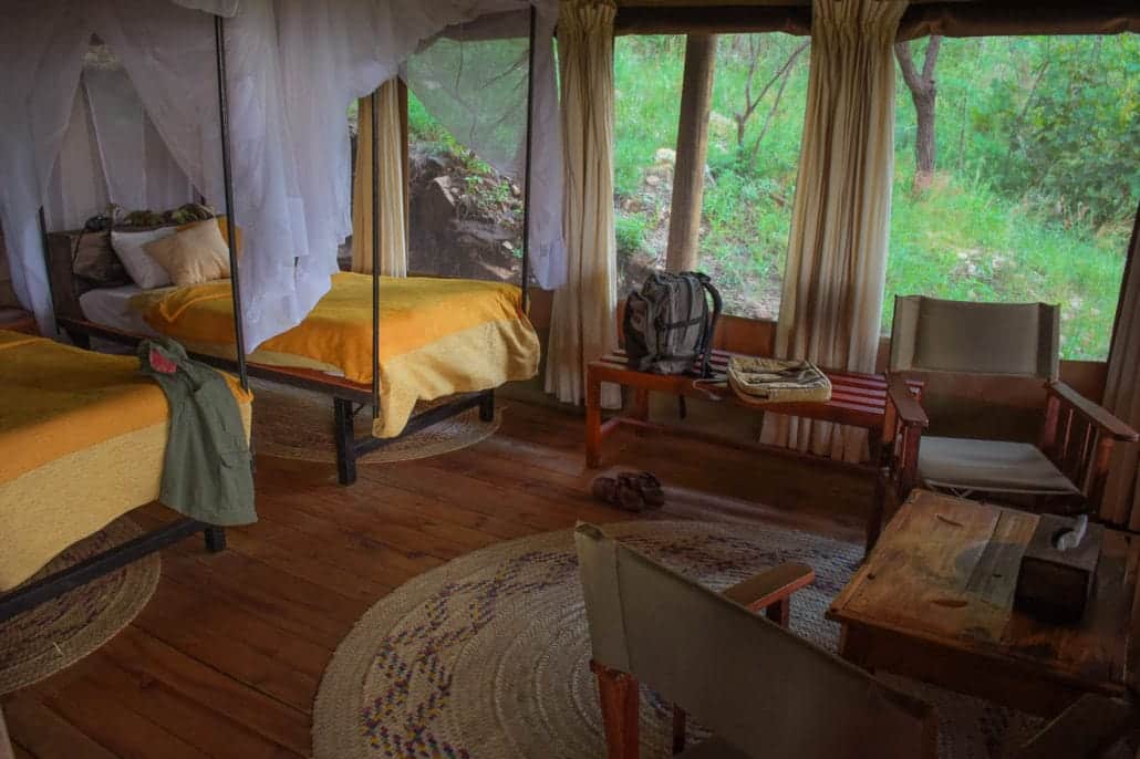 Chambre du lodge en safari au Tarangire en Tanzanie dans notre Voyage en Tanzanie organisé en petit groupe de femmes #Tanzanie #safari #voyageentrefemmes #voyage #voyagedegroupe #voyageorganise