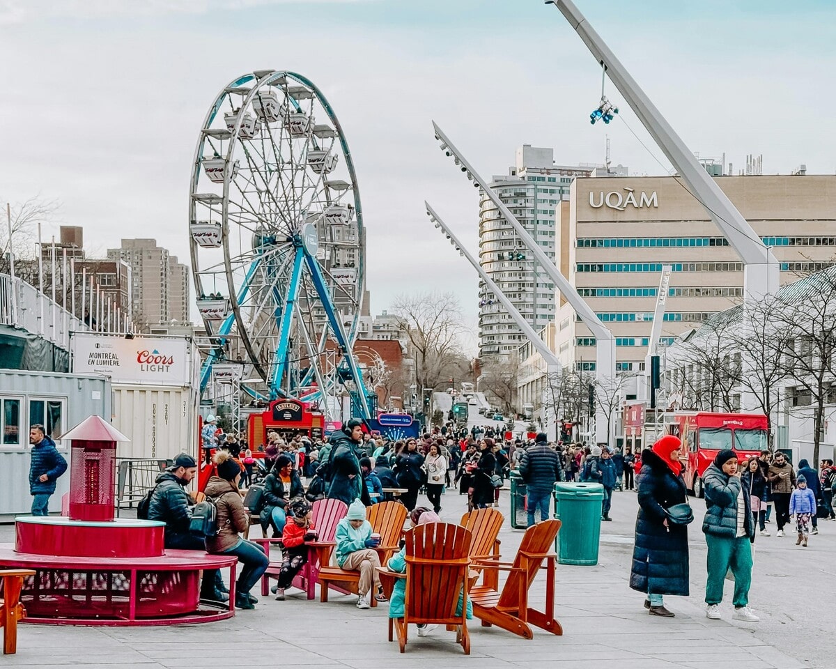 Quartier des spectacles dans notre article Montréal en un weekend : le guide parfait pour découvrir la ville en 48 heures #montreal #canada #quebec