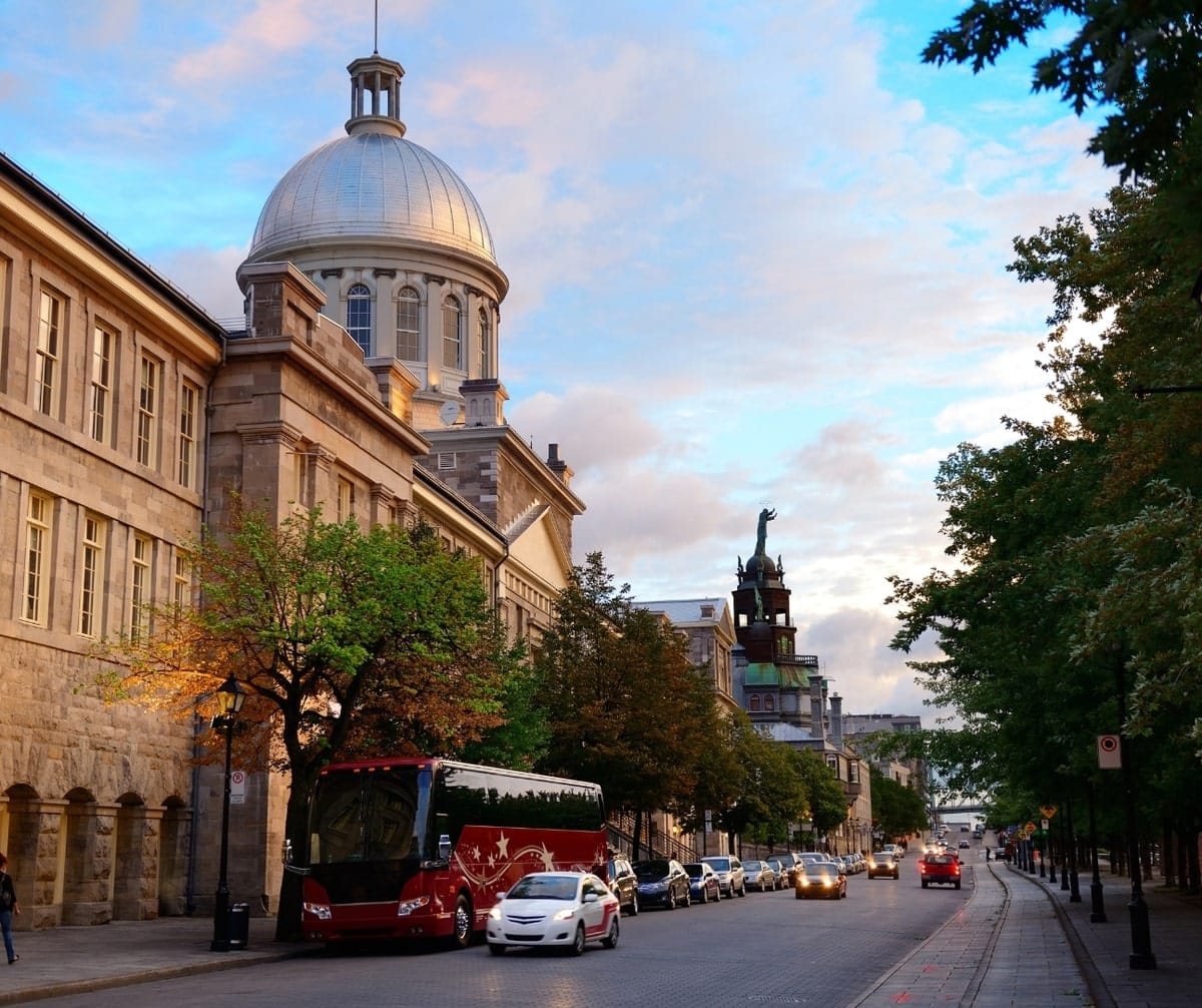 Rue du Vieux-Montréal dans notre article Montréal en un weekend : le guide parfait pour découvrir la ville en 48 heures #montreal #canada #quebec