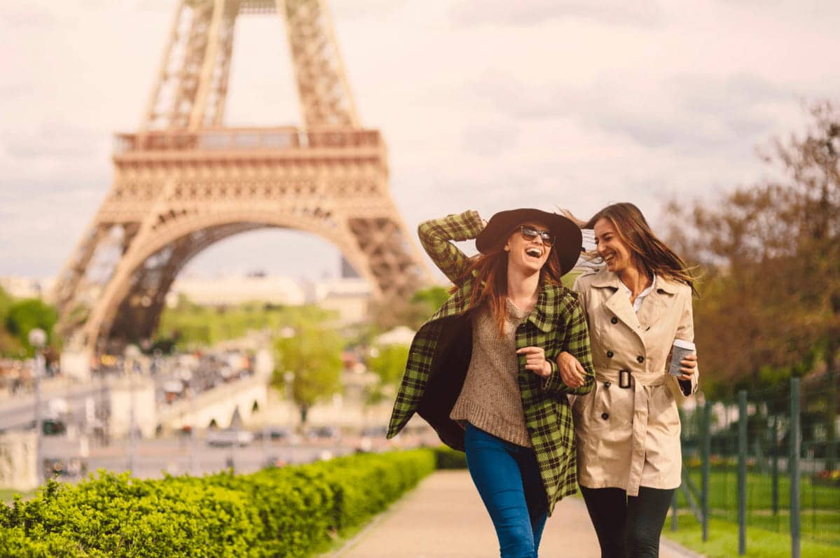 Voyage de mode entre femmes en groupe organisé à Paris #paris #france #europe #voyage #voyageorganise #voyageentrefemmes #mode