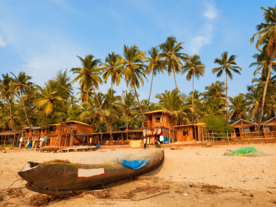 Plage de Palolem à Goa, dans notre Voyage en Inde du sud organisé en petit groupe de femmes #Inde #Indedusud #voyageentrefemmes #voyage #voyagedegroupe #voyageorganise