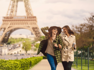 Voyage à Paris mode entre femmes dans notre voyage mode de groupe entre femmes à Paris #paris #france #mode #voyageorganise #voyageentrefemmes